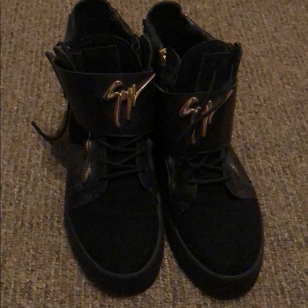 Shoes